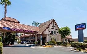 Howard Johnson Norco California